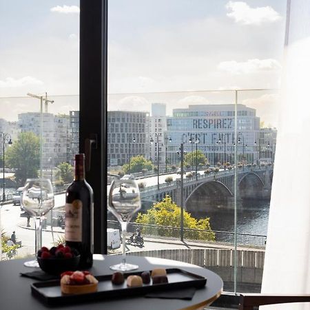 Howard Sur Seine - Asnieres Paris La Defense Esterno foto
